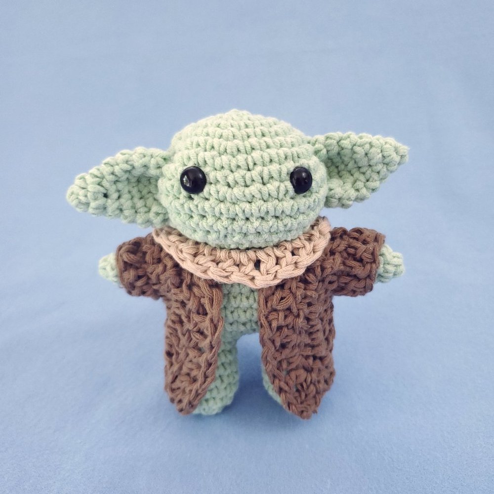 Hand Crocheted Baby Yoda Plush Amigurumi - Picture 3 of 9